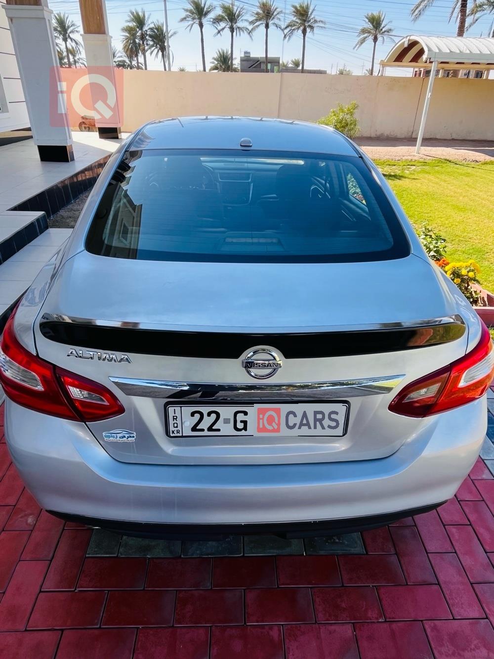 نیسان ئەلتیما